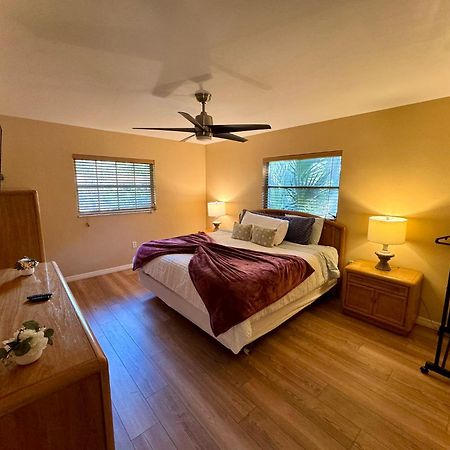 4 Bedroom Clearwater Vacation Home With Amazing Backyard Exterior foto